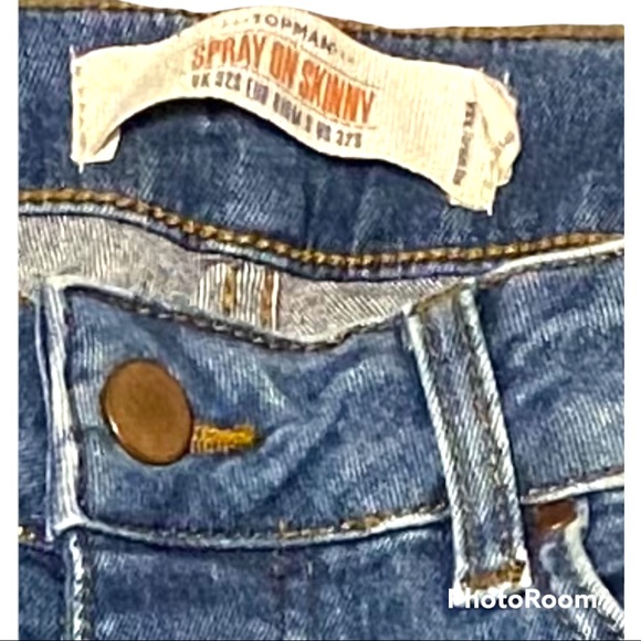 Topman skinny Spray on jeans in midwash - Picture 2 of 3